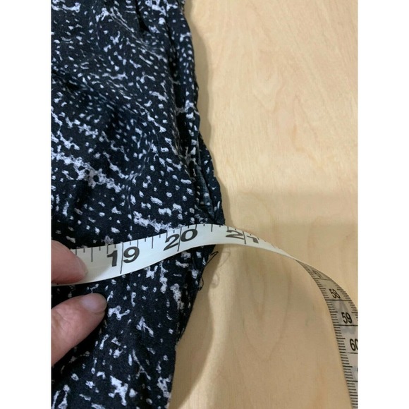 Mossimo Faux Wrap V-Neck Dress - Picture 3 of 6